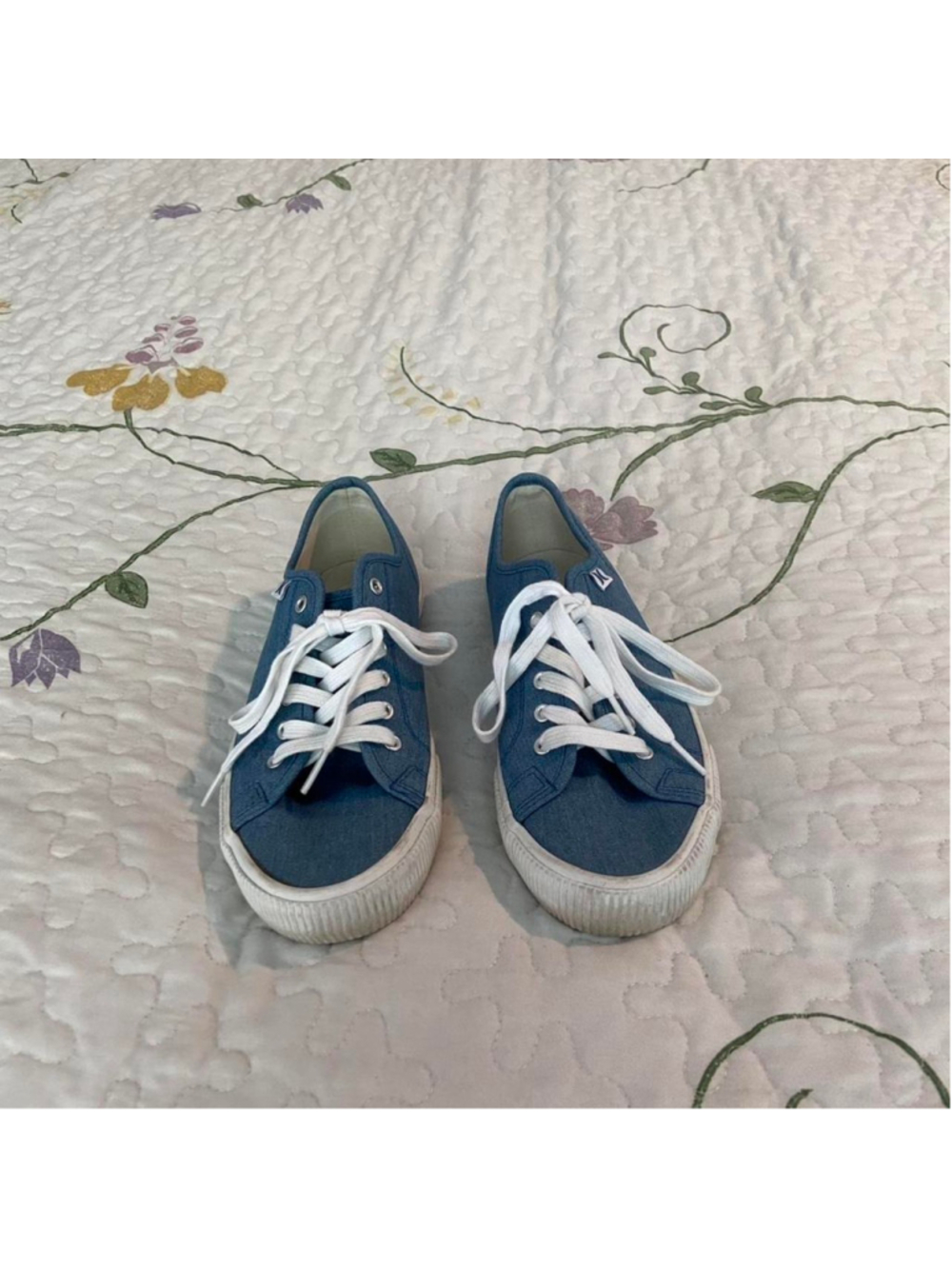 Blue Hurley canvas sneakers #sneakers #canvas